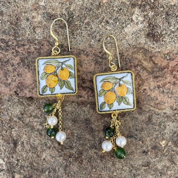 Pendientes de azulejos con perlas natural abalorios verdes.